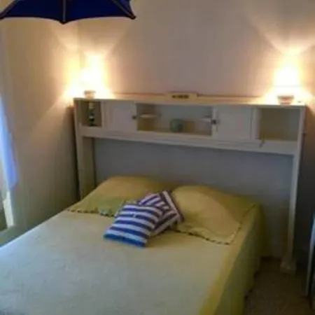Appartement Apt With Terrace At 10min Walk From The Beach Saint-Raphaël